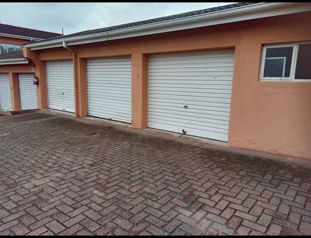 3 BEDROOM TOWNHOUSE FOR SALE IN MALVERN